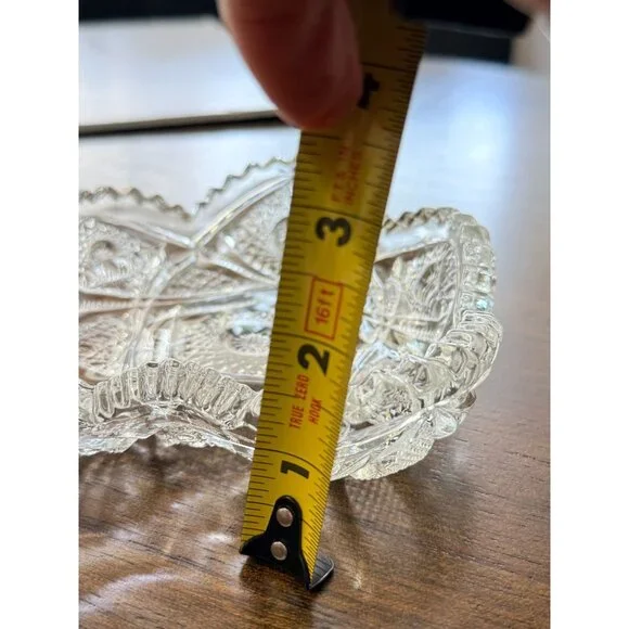 Vintage Imperial Glass Candy Nut Dish Bowl Sawtooth Edge Nucut Serving Piece - Picture 8 of 8